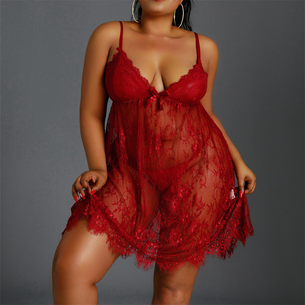 Nuisette à bretelles en dentelle