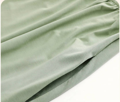 T-shirt à manches courtes et short pour homme : crème sur vert